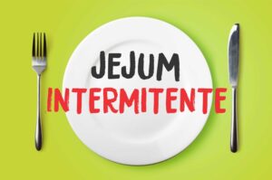 Jejum intermitente emagrece?